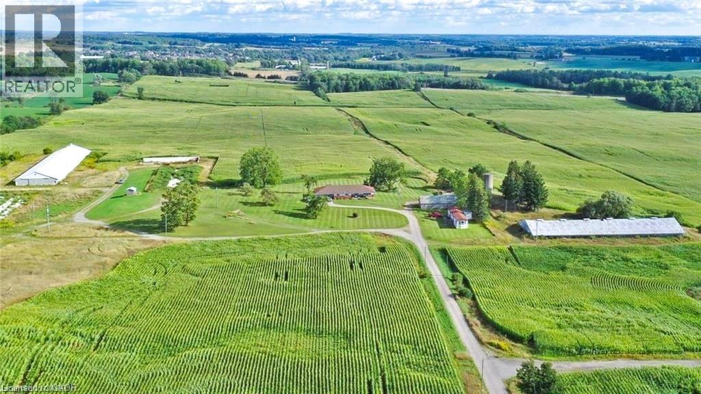 2265 SNYDER'S Road E