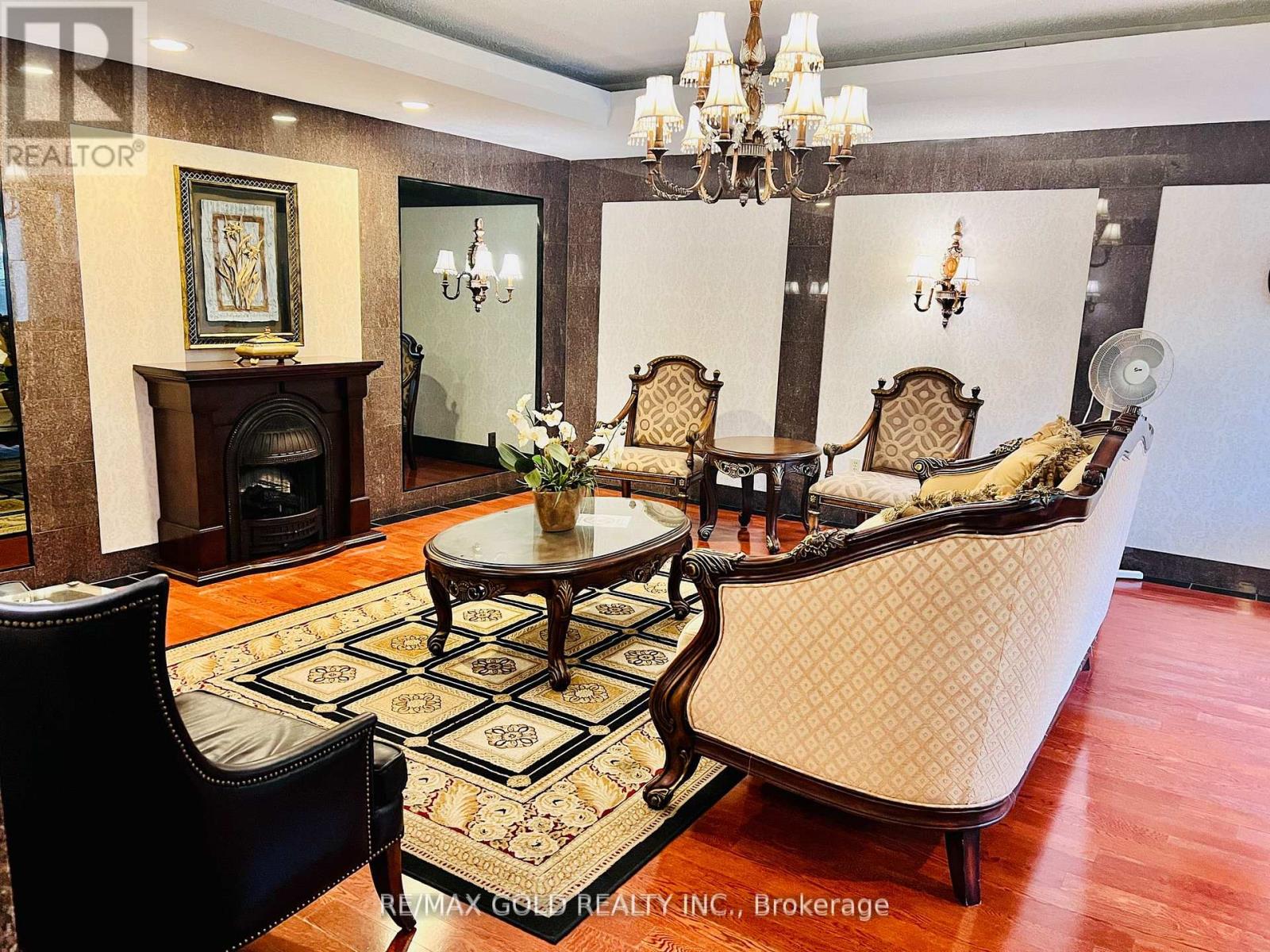 1504 - 10 MALTA AVENUE