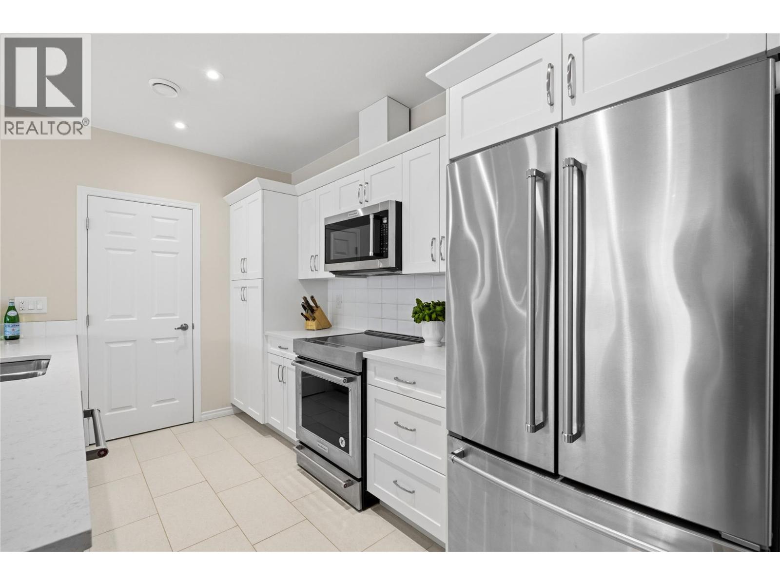 3346 Skaha Lake Road Unit# 1206