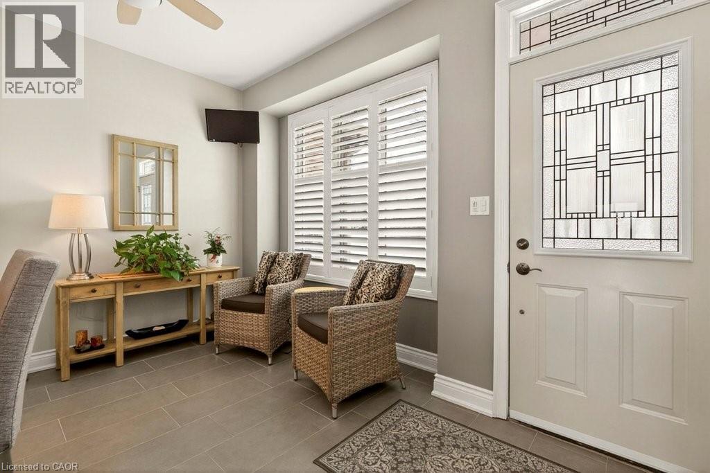 4220 SARAZEN Drive Unit# 22