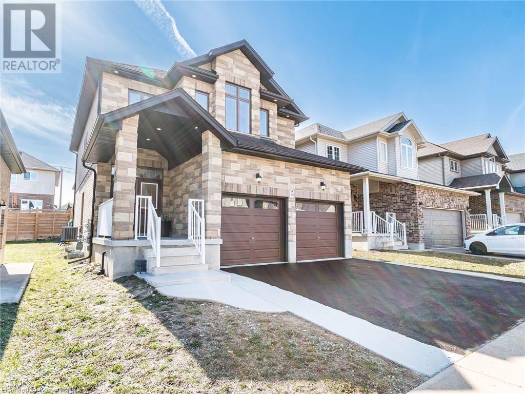 225 WATERVALE Crescent