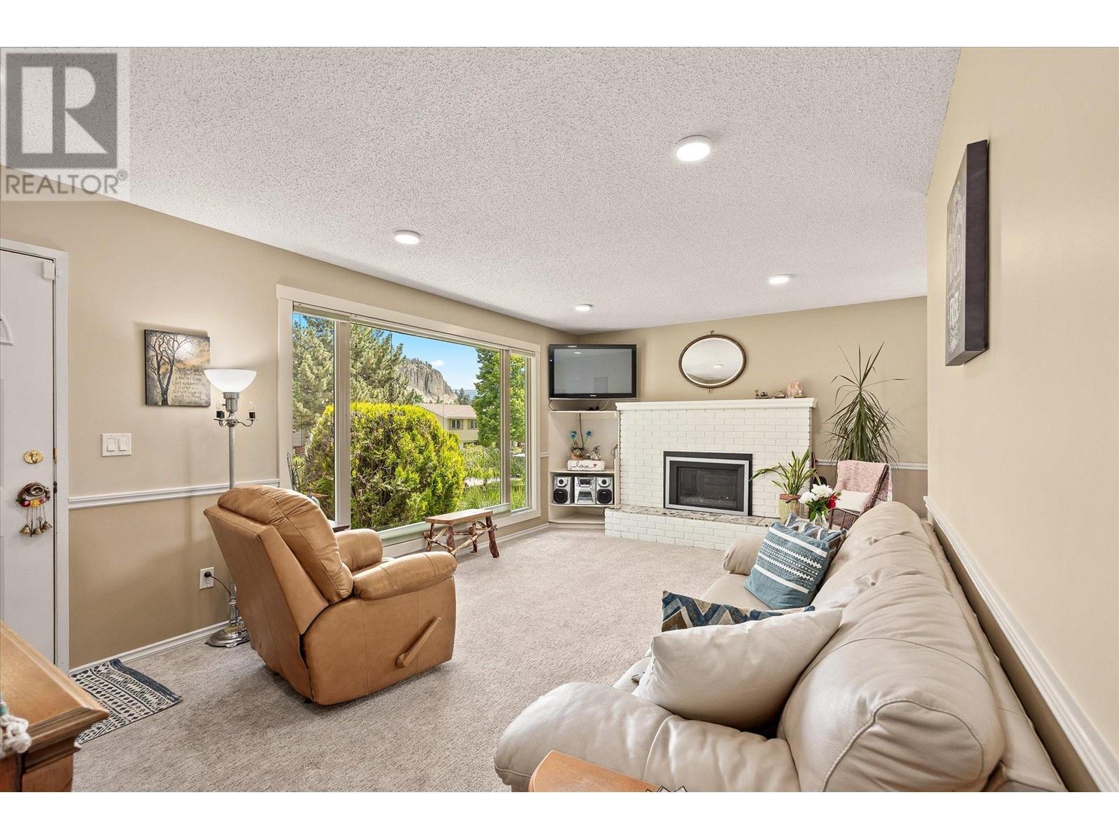 872 Liban Court