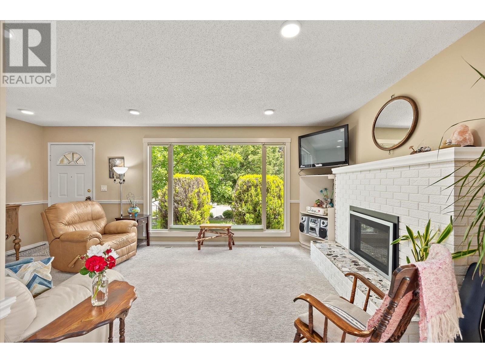 872 Liban Court