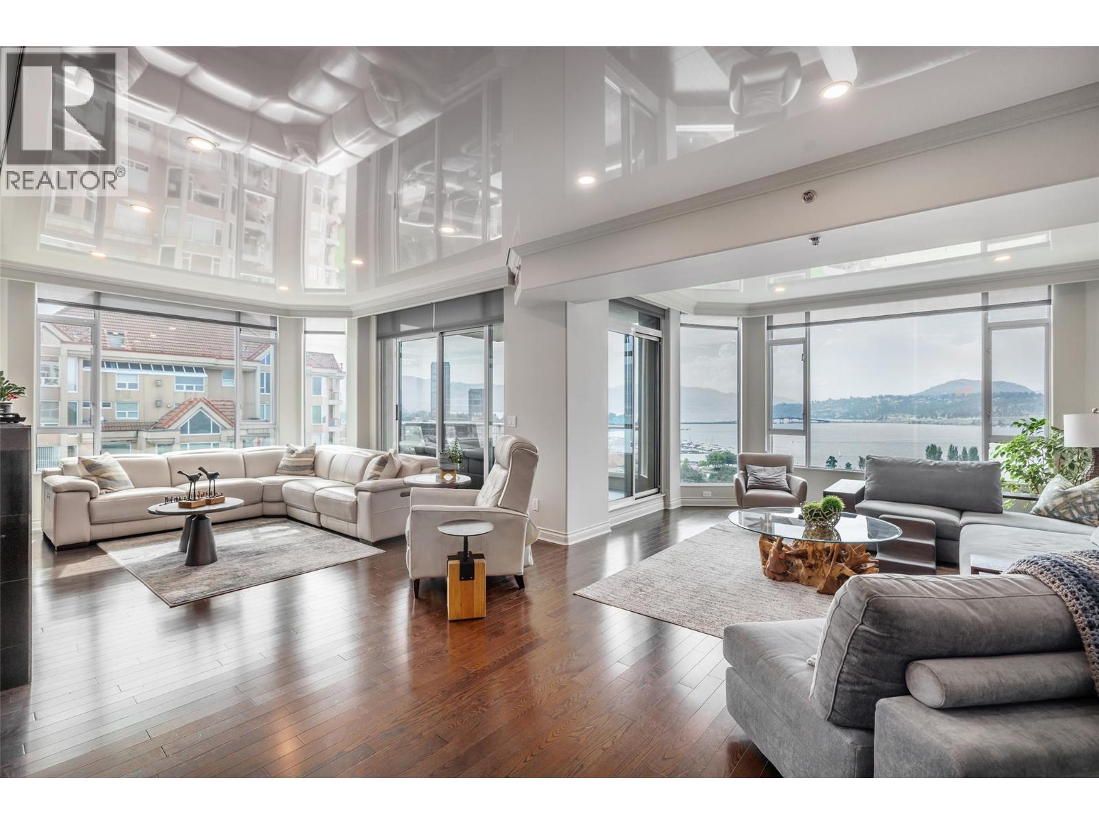 1152 Sunset Drive Unit# 1601