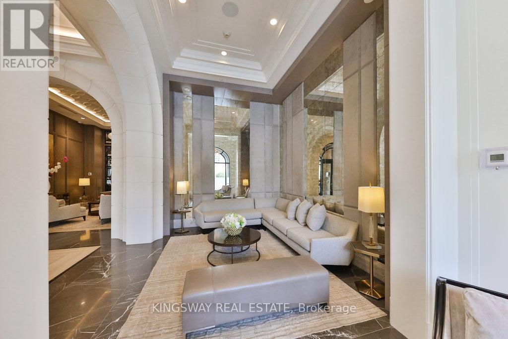 203 - 300 RANDALL STREET