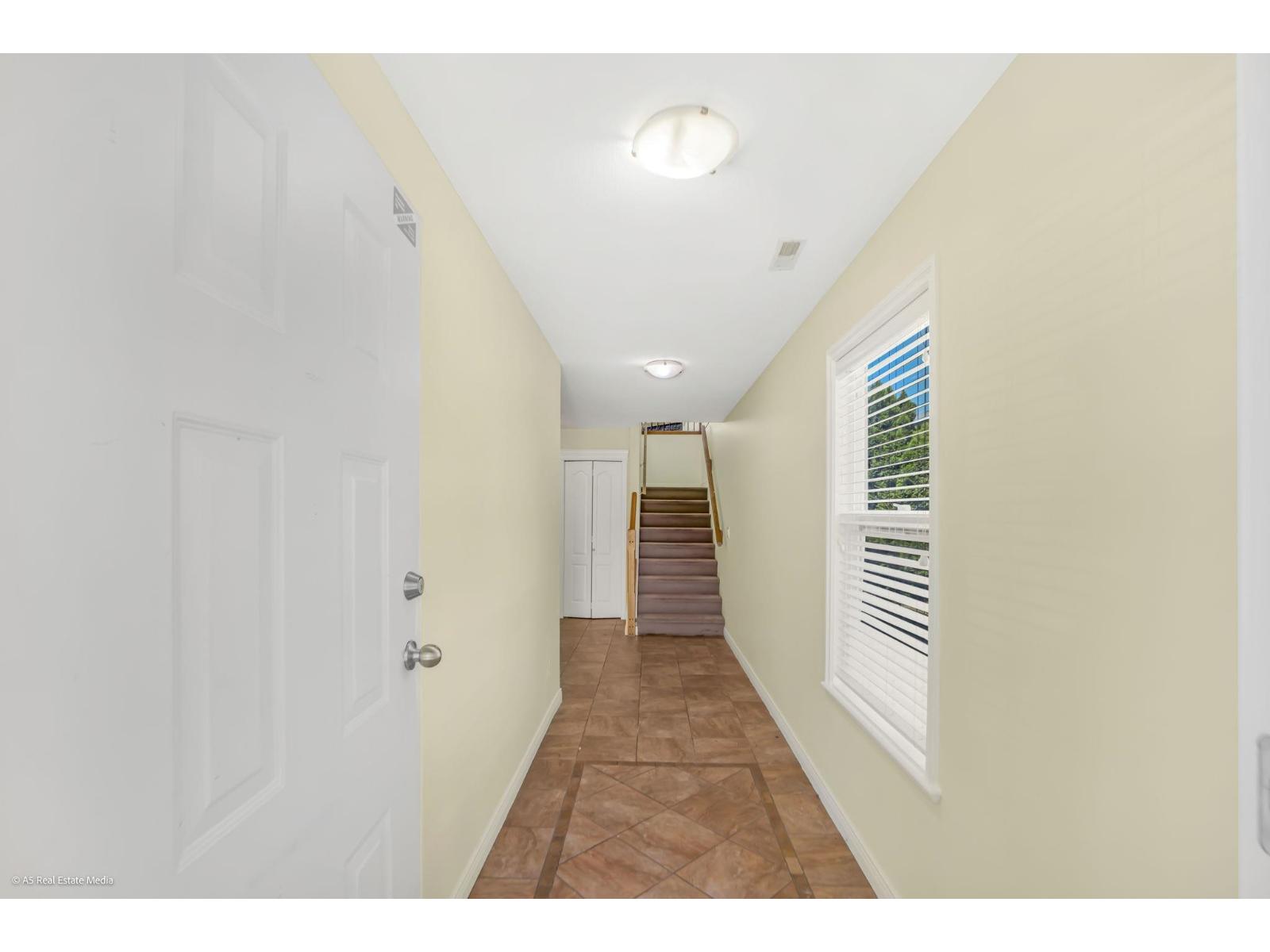 9487 COOTE STREET|Chilliwack Proper East
