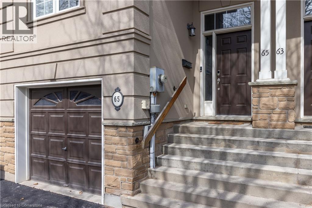 65 FAIRWOOD Place W