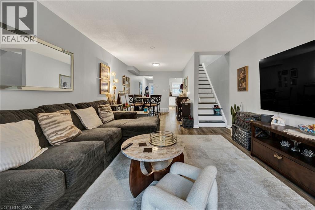 655 ALBERT Street Unit# C