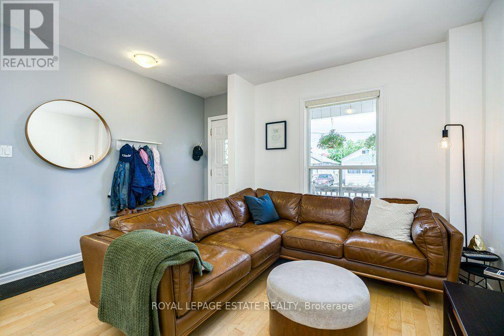82 AUGUST AVENUE