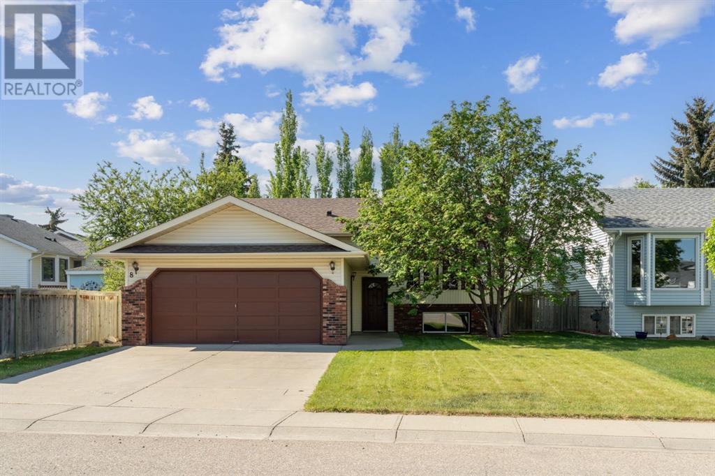 8 West Mackay Crescent