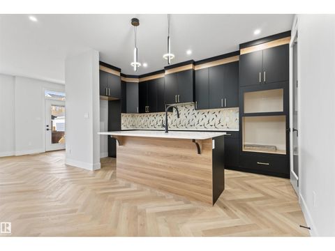 156 Wyatt RG Fort Saskatchewan AB T8L3Y2