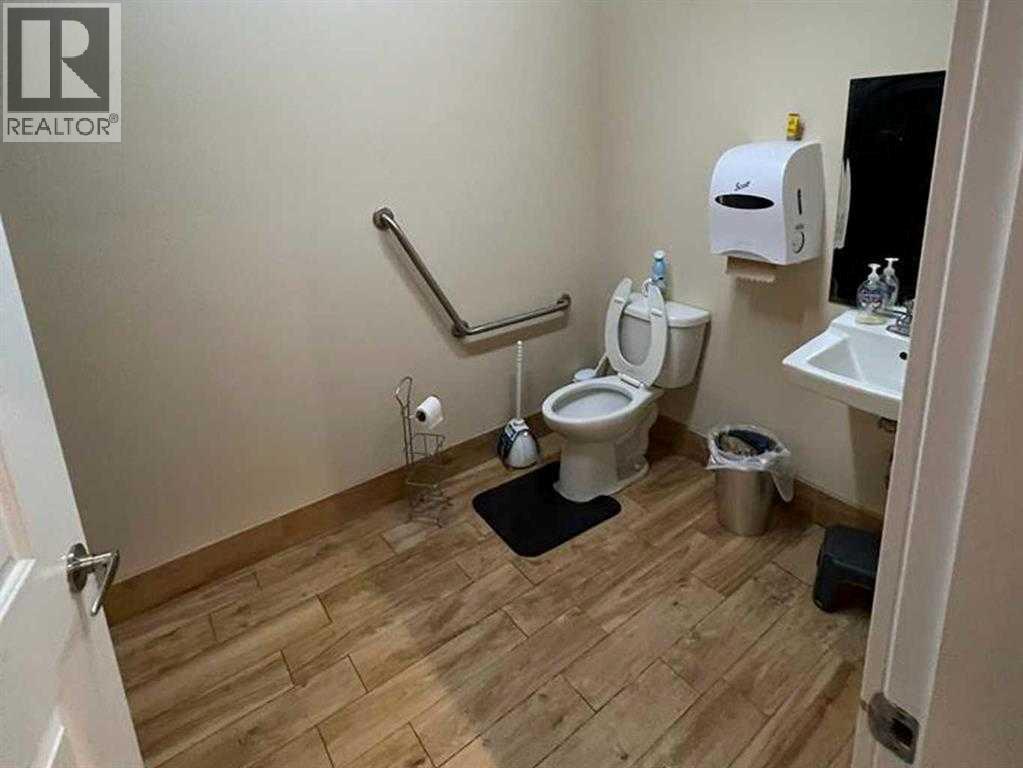 20, 12221 44 Street SE