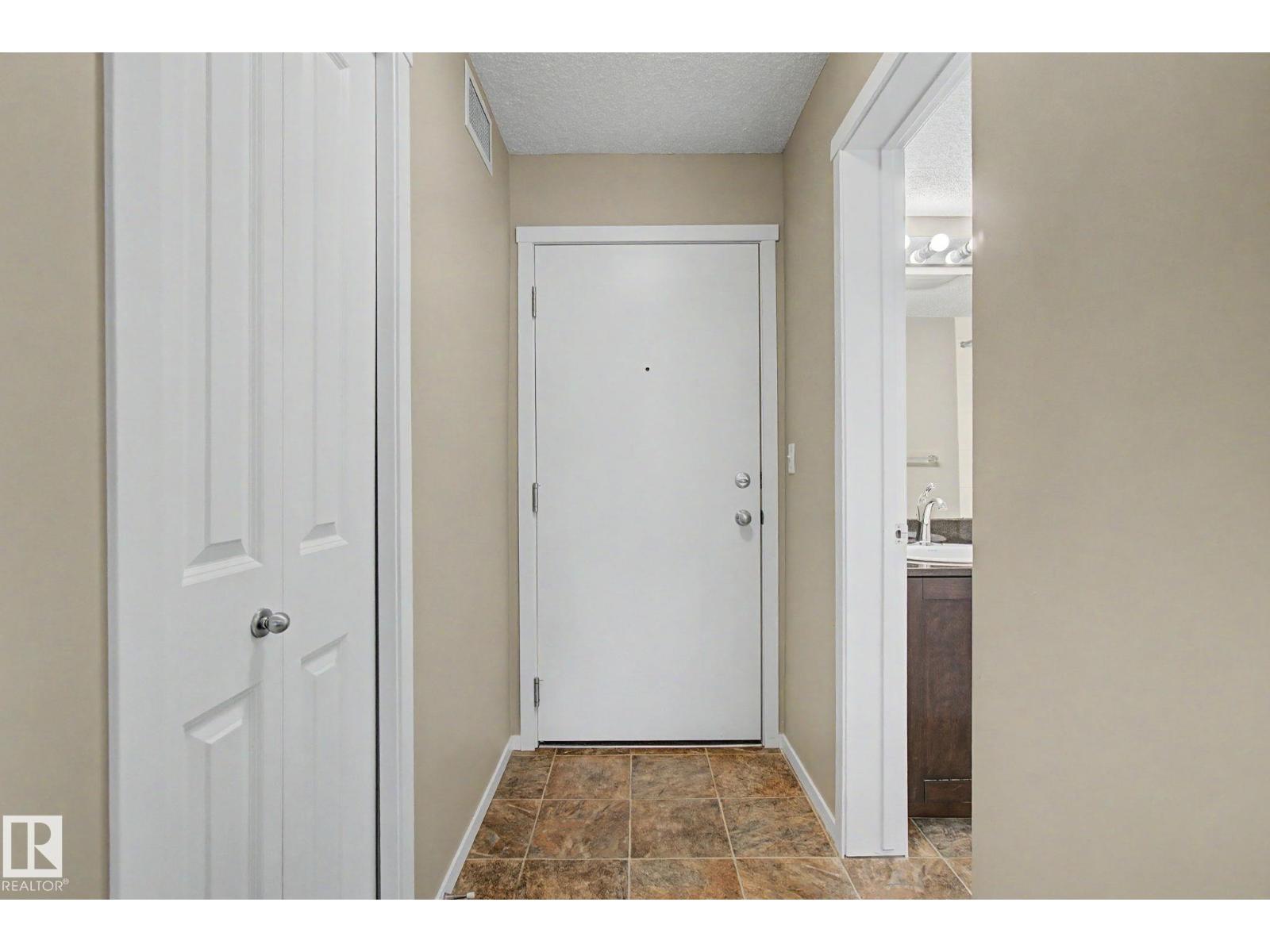#110 5370 CHAPPELLE RD SW
