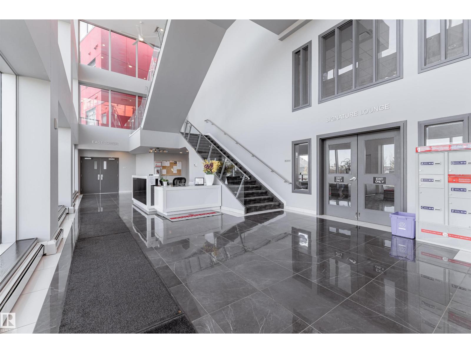 #332 5151 WINDERMERE BV SW