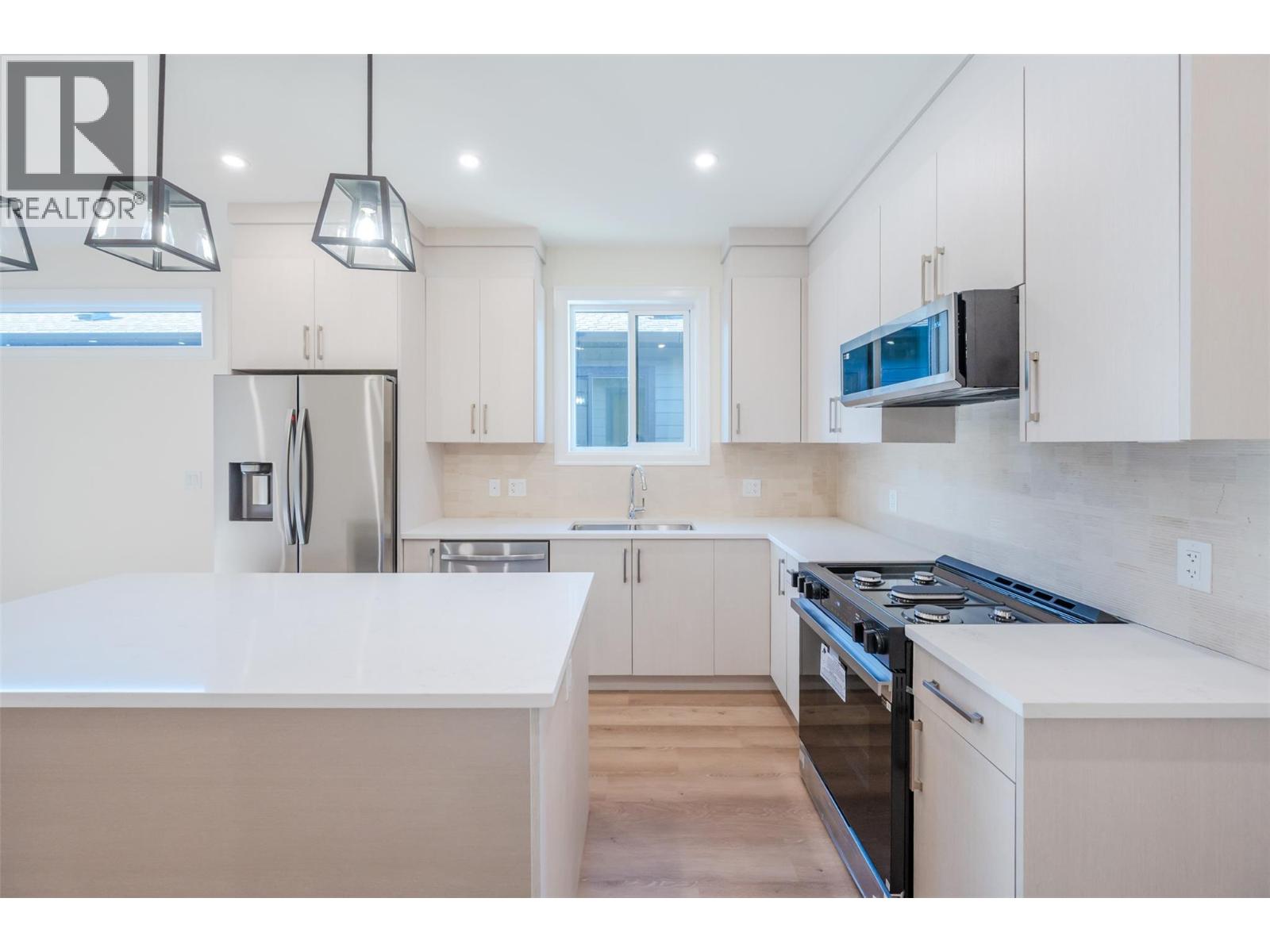 249 Bentgrass Avenue