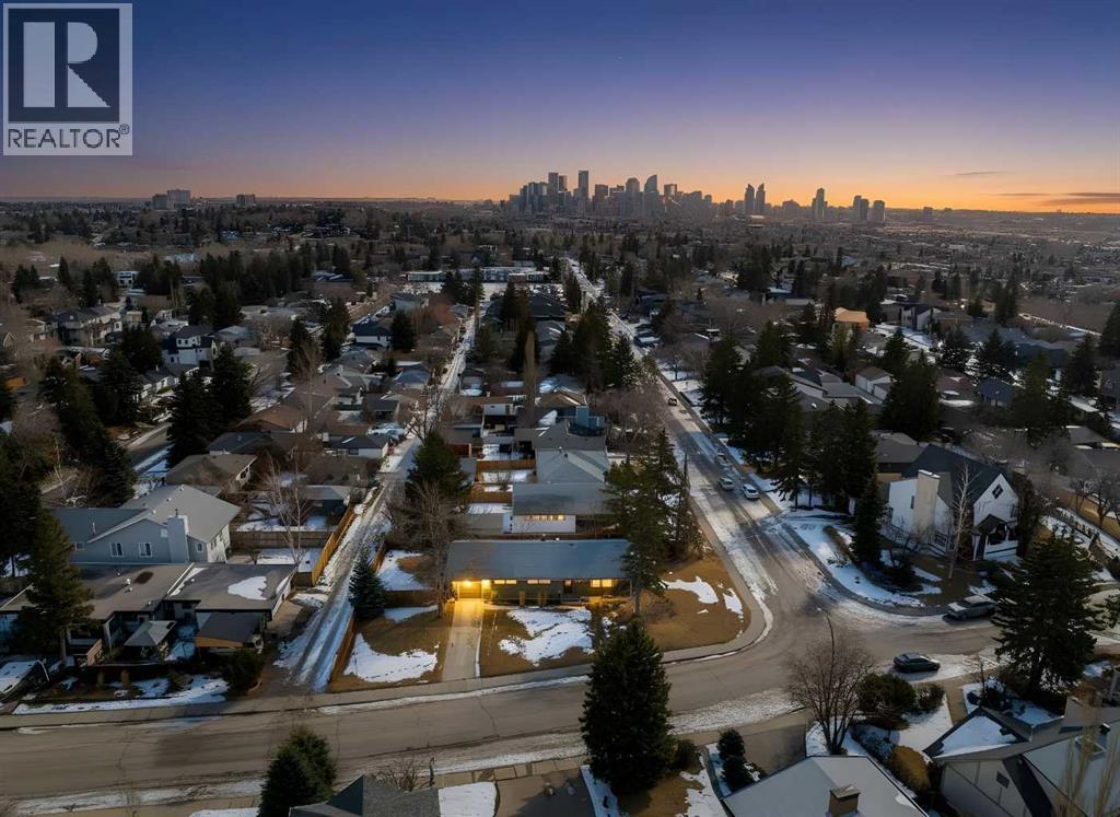 2940 Toronto Crescent NW