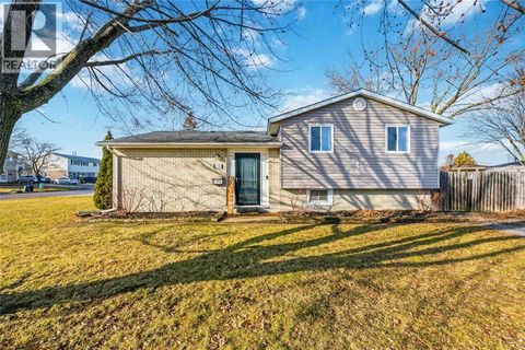 1178 Overlea CRESCENT Sarnia ON N7S4E7