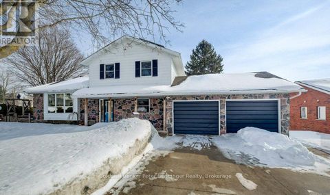 77 2ND STREET CRESCENT Hanover ON N4N3K3