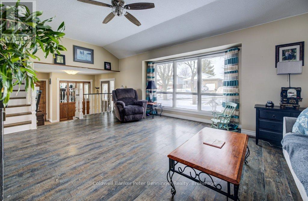 77 2ND STREET CRESCENT