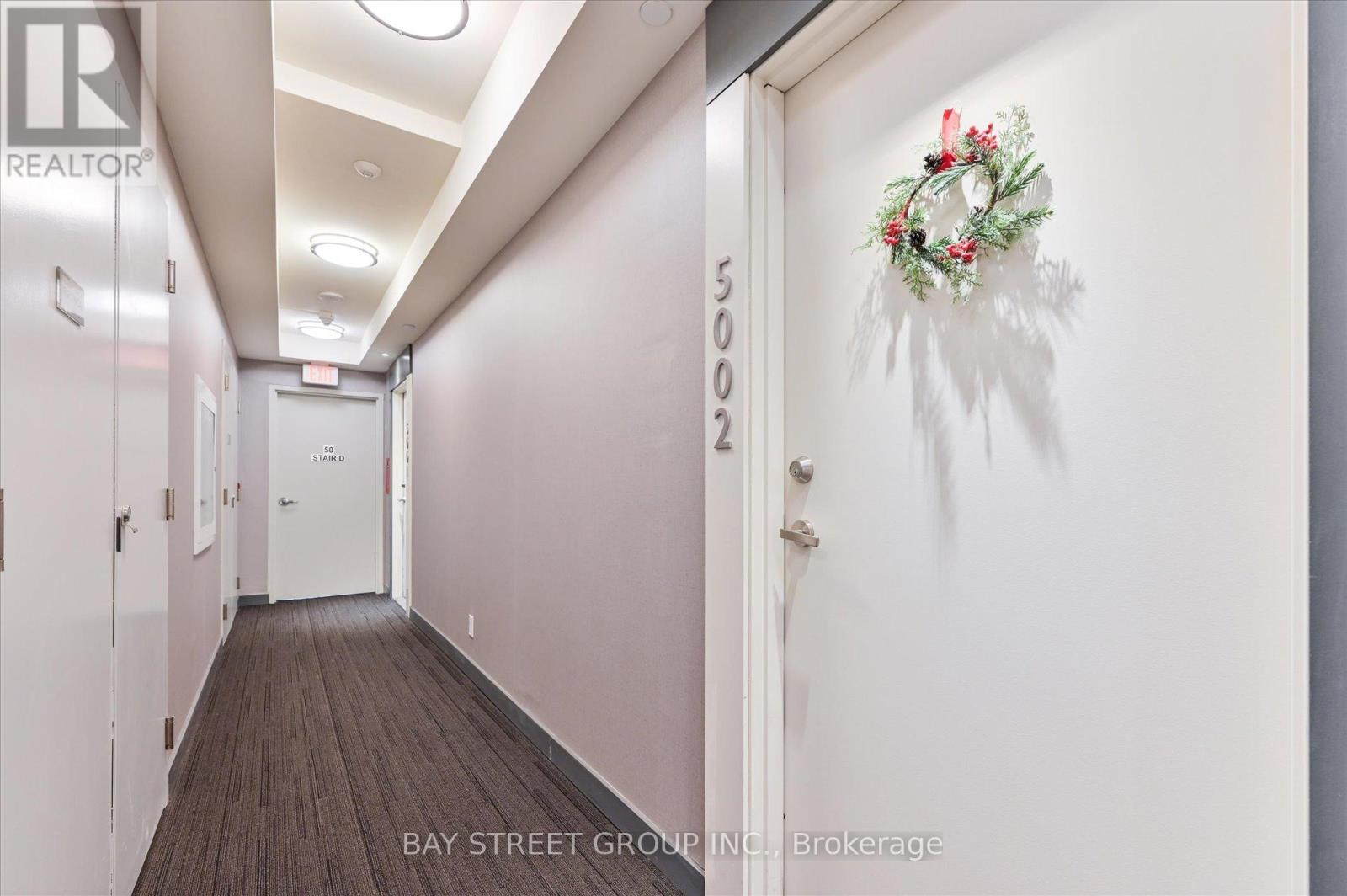 5002 - 15 GRENVILLE STREET