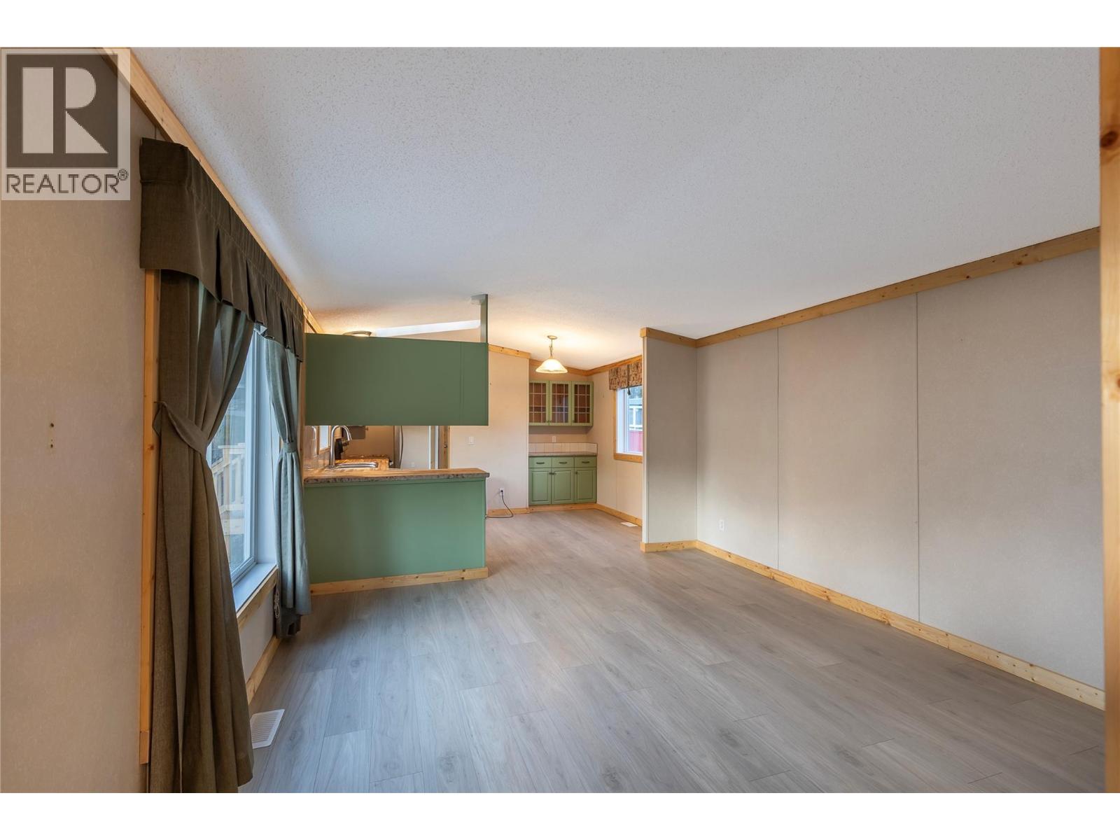 6588 97A Highway Unit# 51