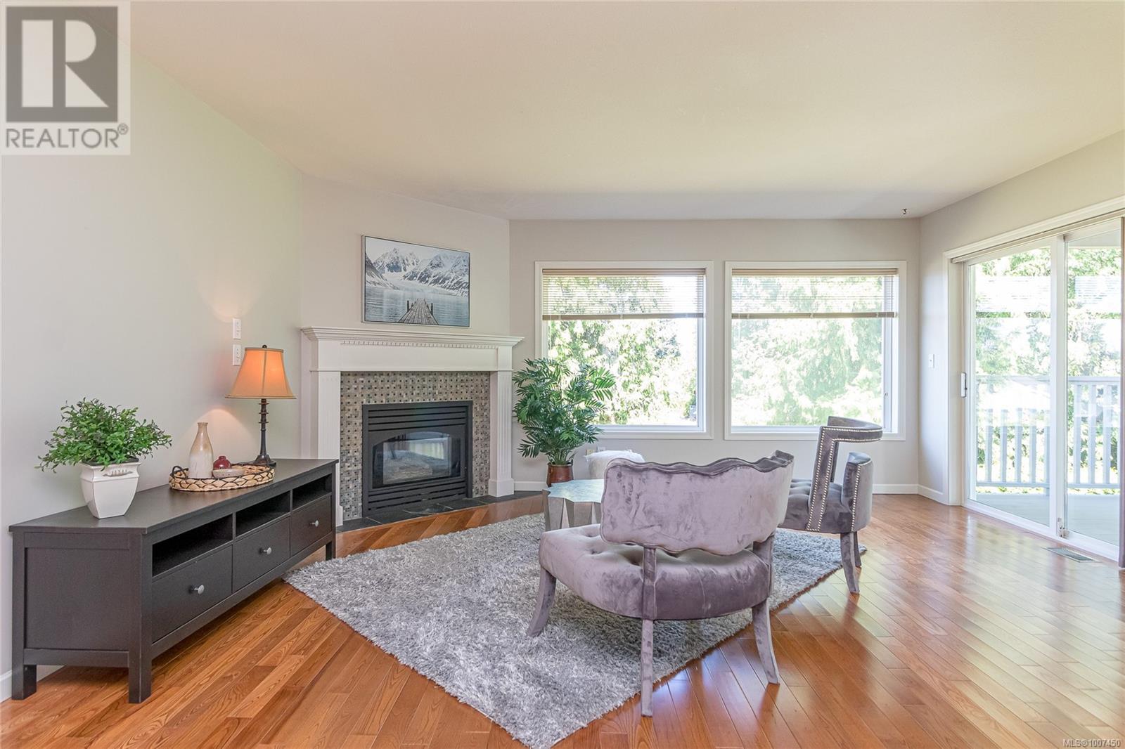 677 Windward Way