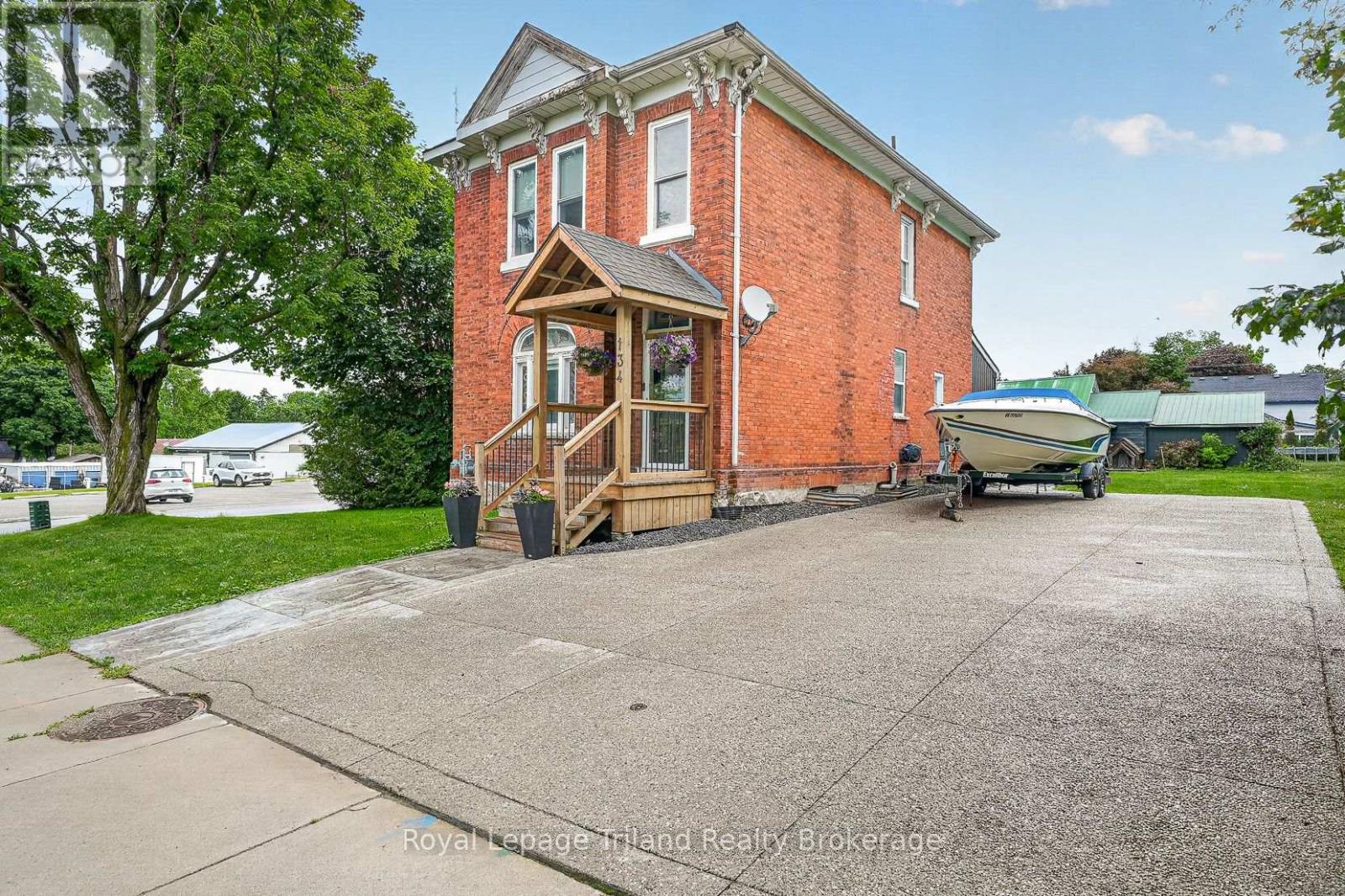 134 ELGIN STREET