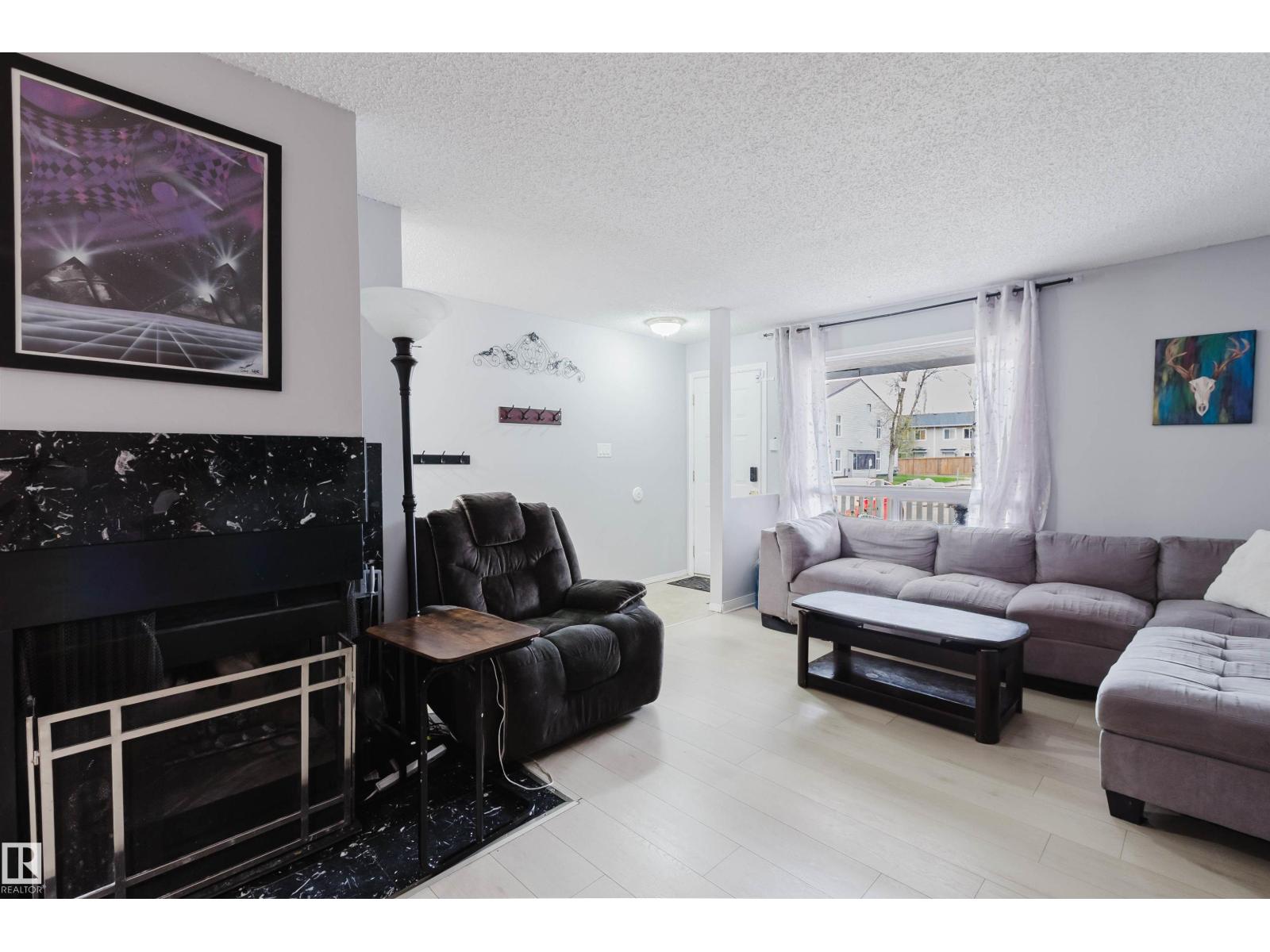 15017 26 ST NW