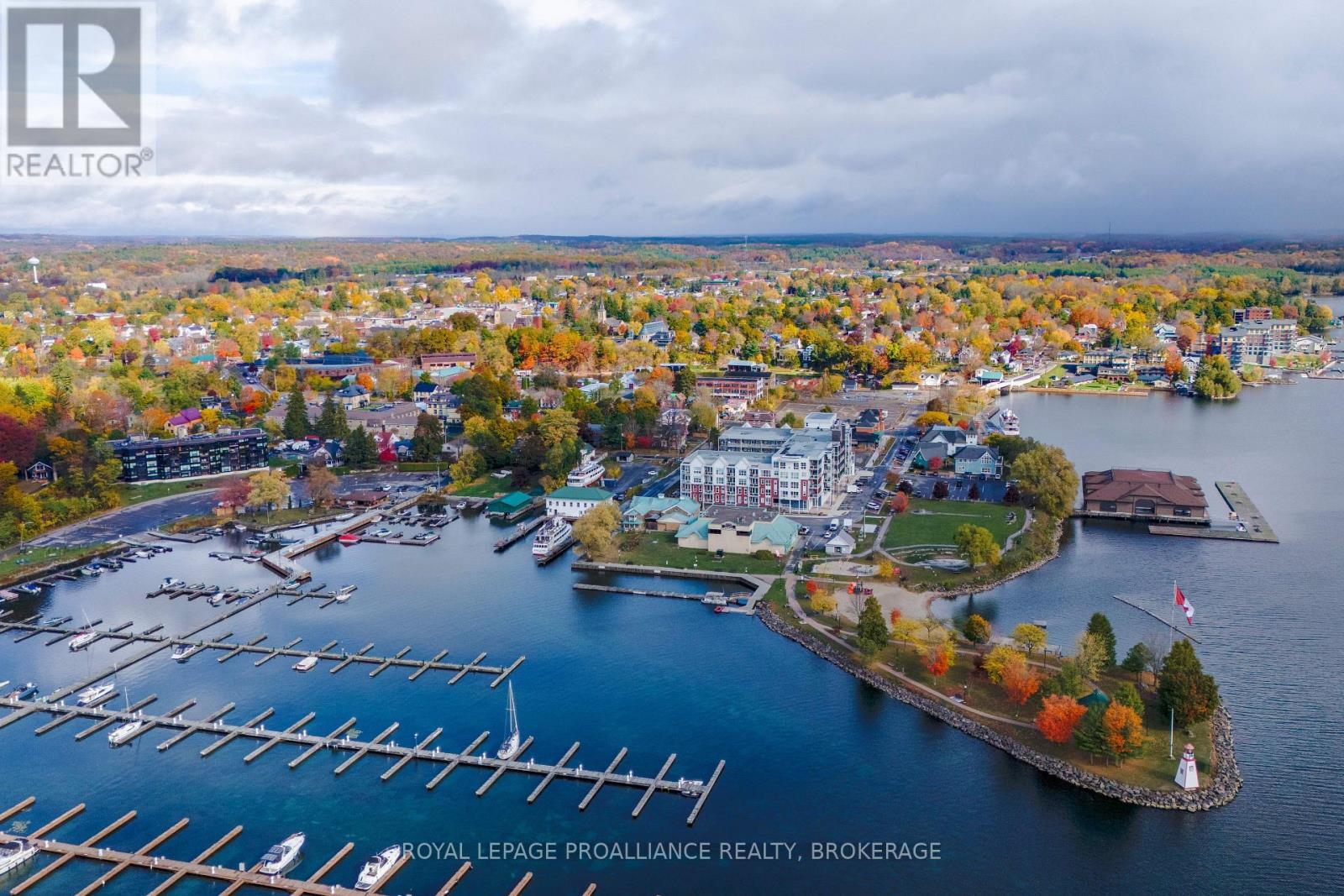 302 - 50 MARKET STREET