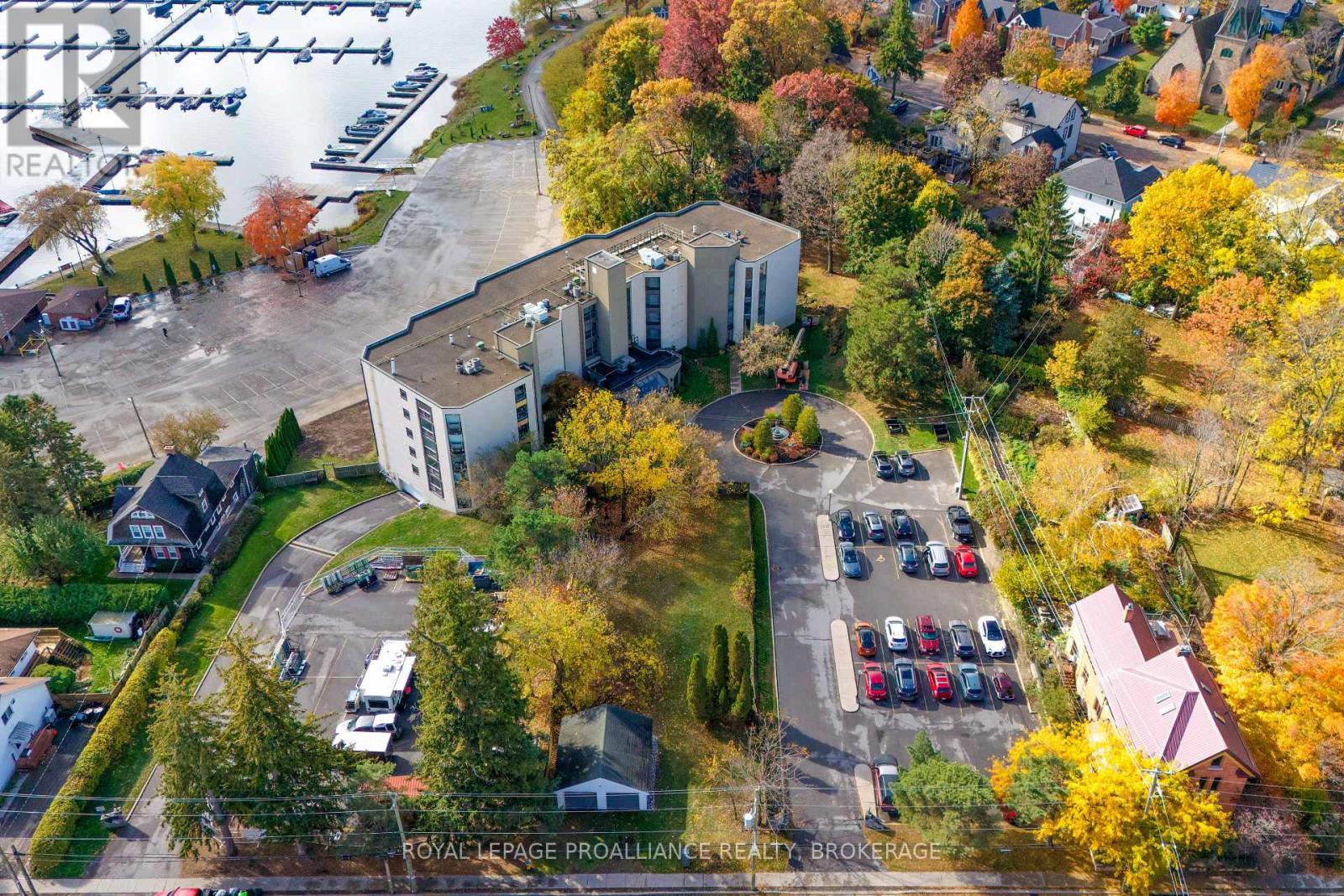 302 - 50 MARKET STREET