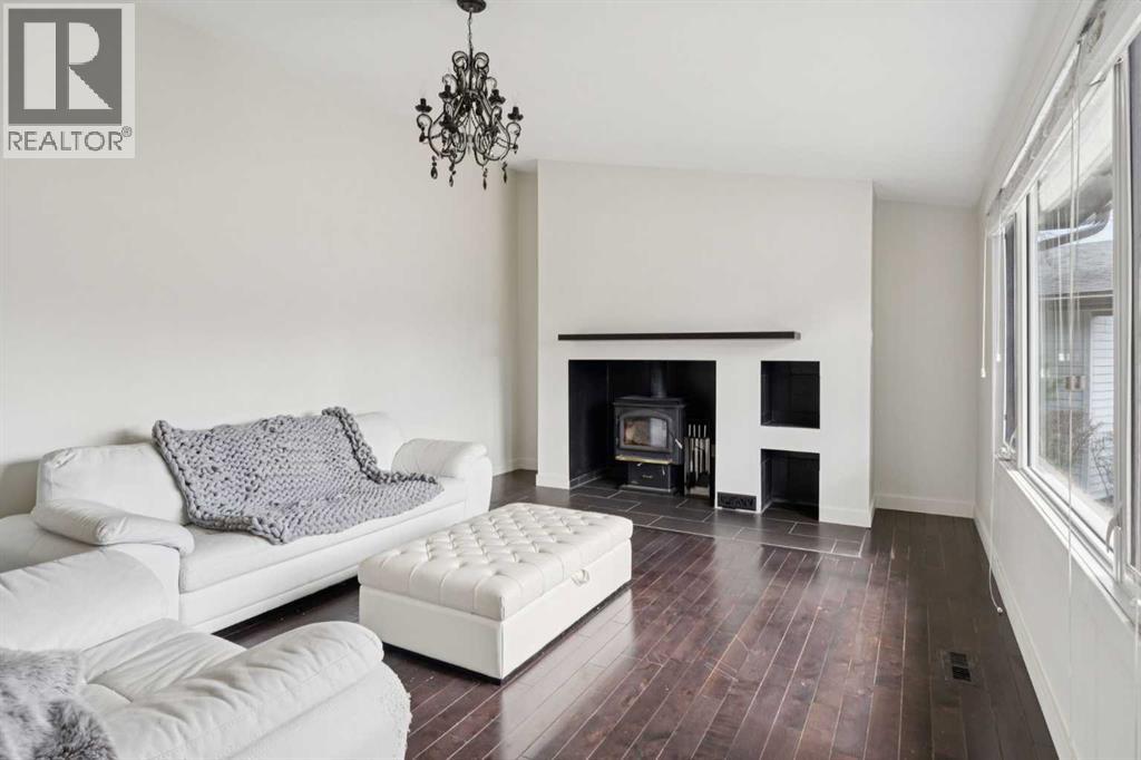 214 Springwood Place SW