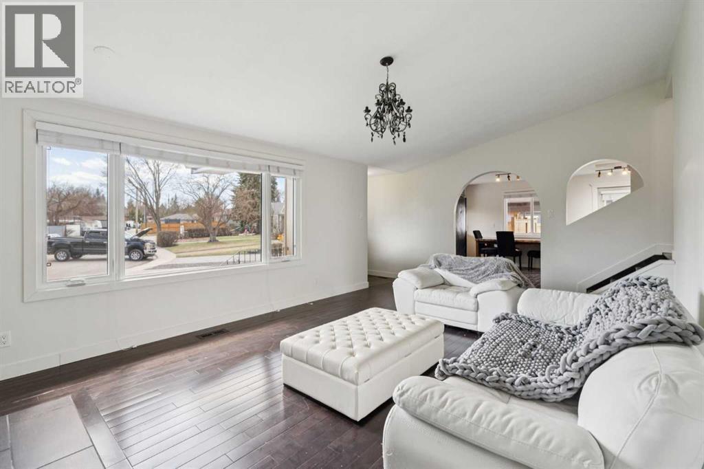 214 Springwood Place SW