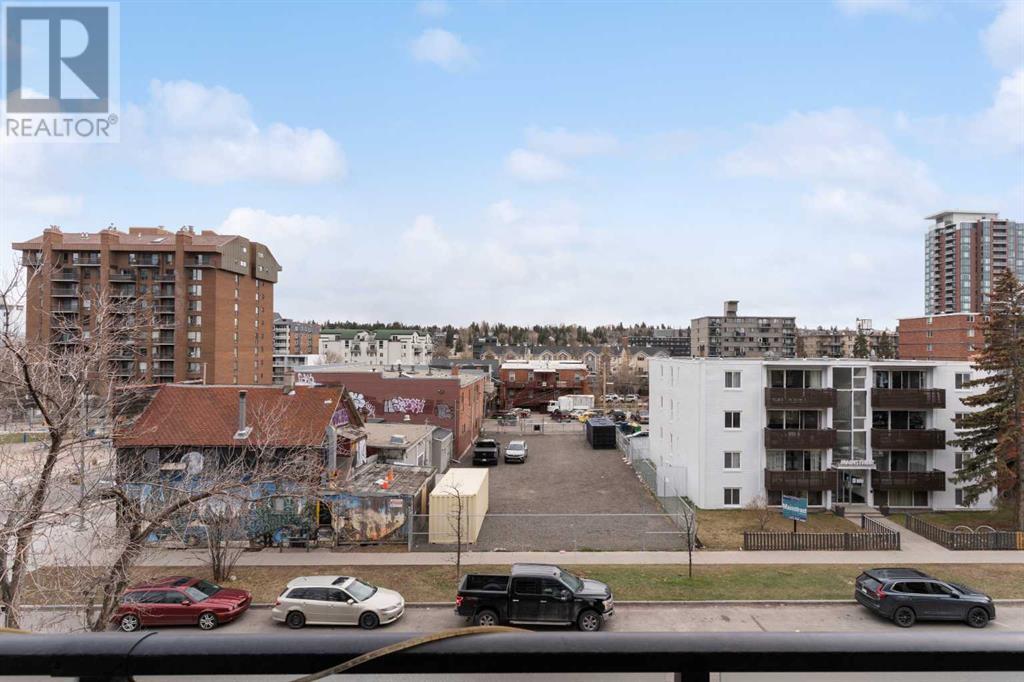 401, 1208 14 Avenue SW
