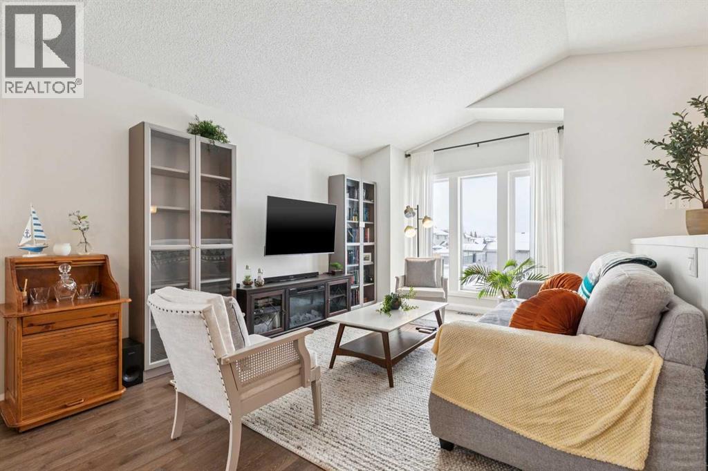 60 Erin Meadow Way SE