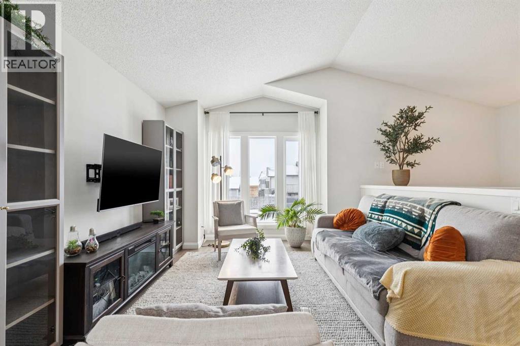 60 Erin Meadow Way SE