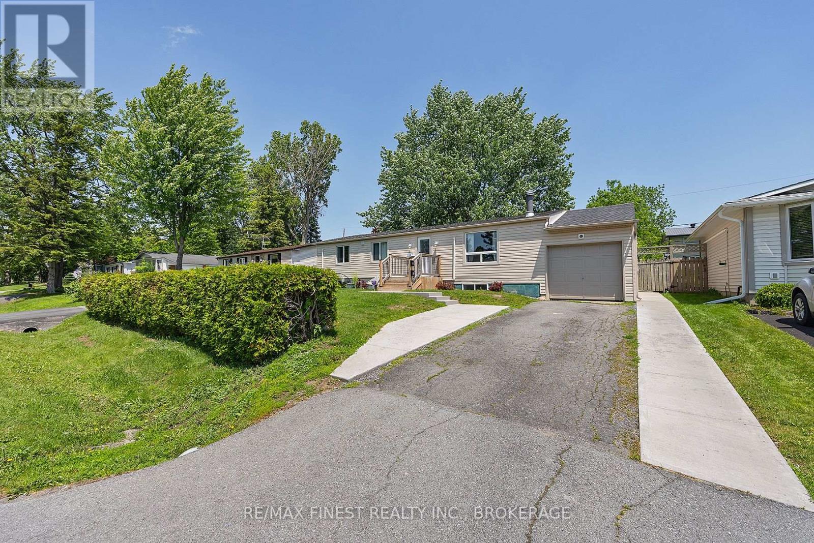 35 CLAIRTON PLACE