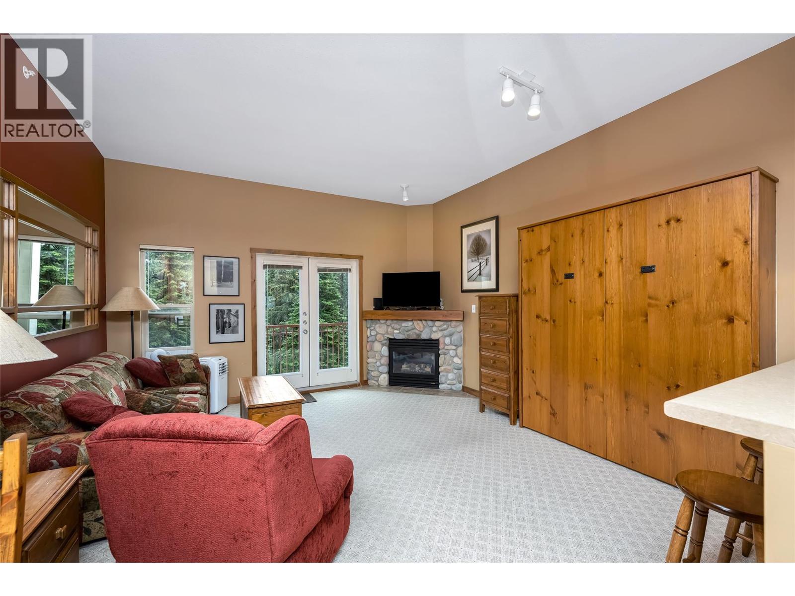 9812 Silver Star Road Unit# 302