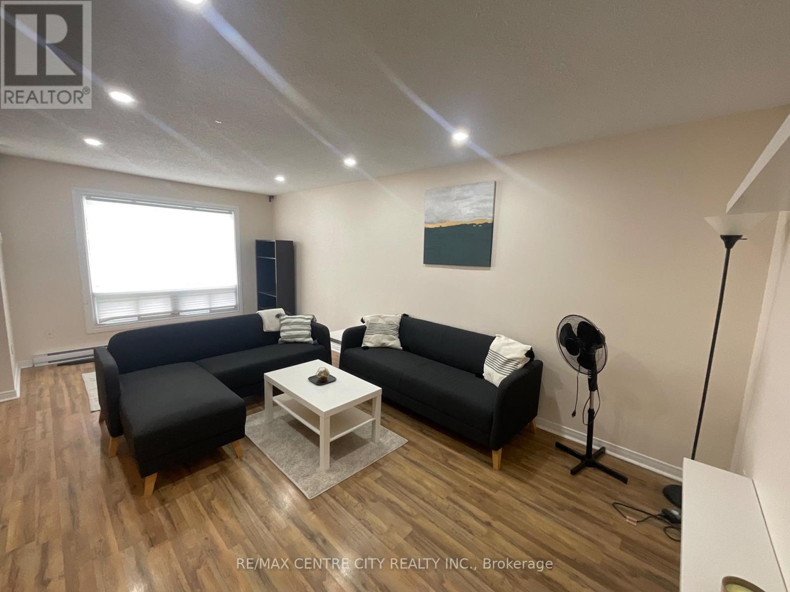 158 MONMORE ROAD