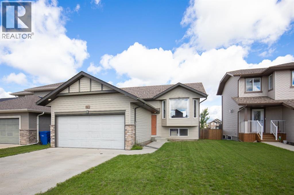 130 Larsen Crescent