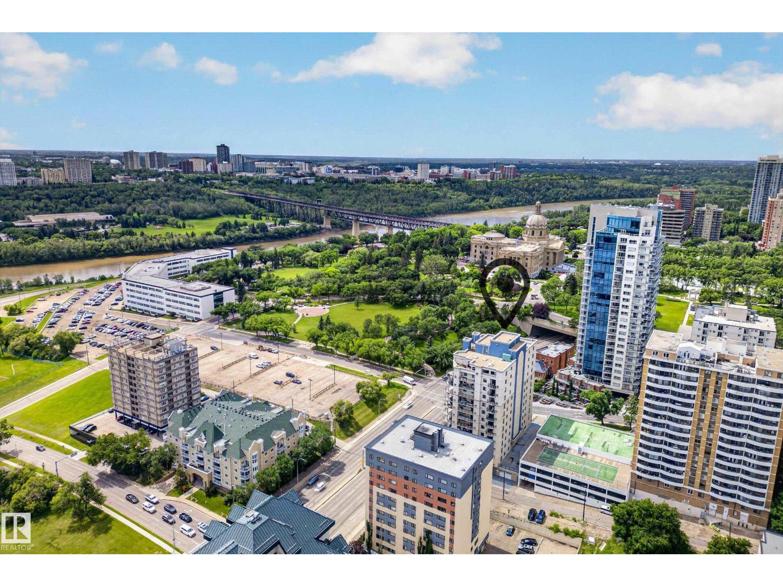#703 9707 106 ST NW