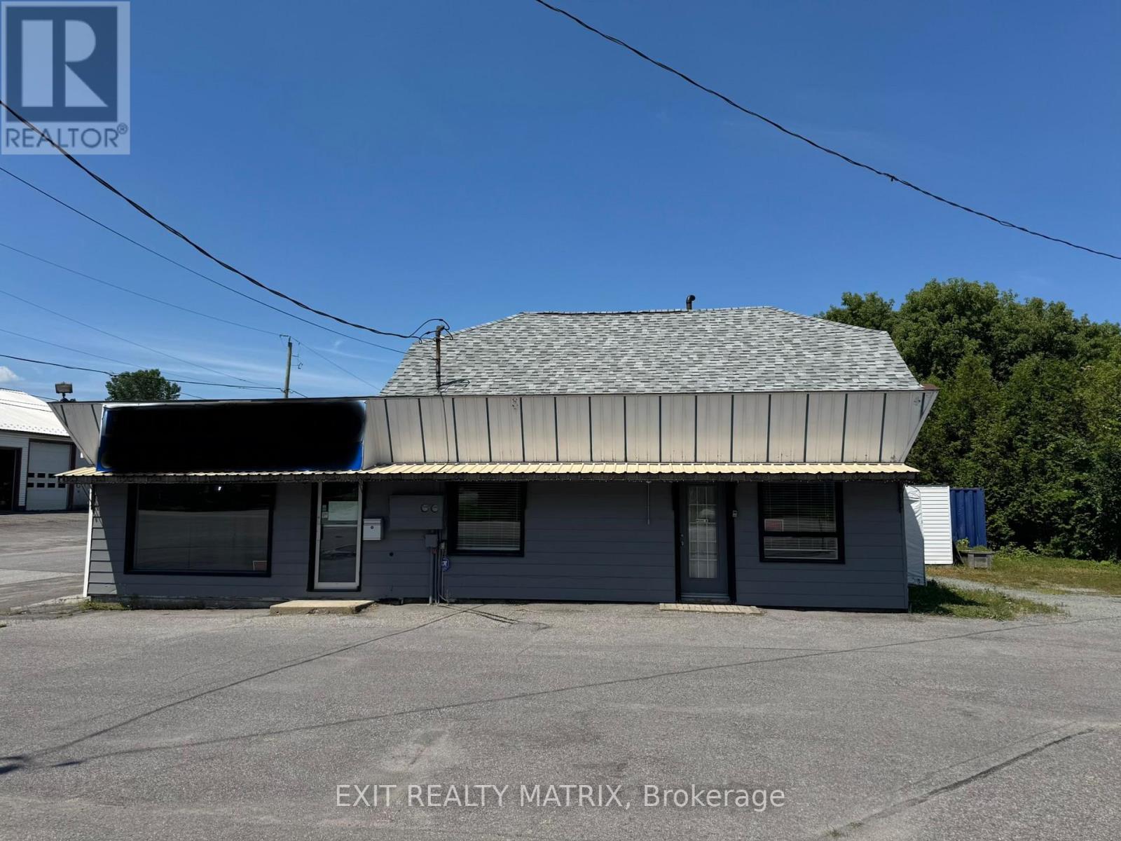 Photo 1 of 5 — 2988 HIGHWAY 34 HIGHWAY, Champlain, ON K6A2R2