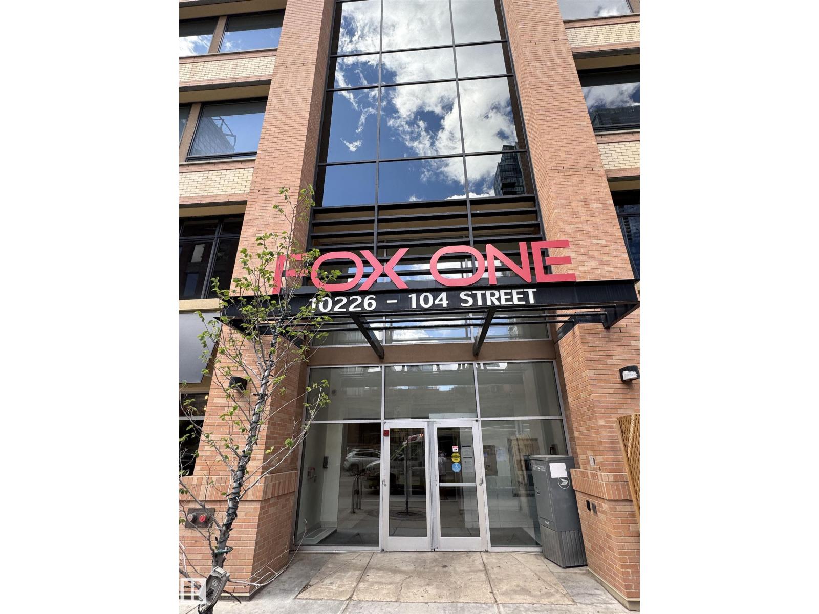 #602 10226 104 St NW