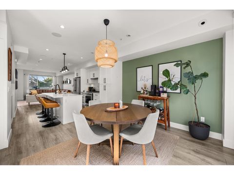 5 19624 56 AVENUE Langley BC V3A3X6