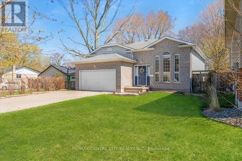 19 DELL DRIVE Strathroy-Caradoc (SW) ON N7G1C6