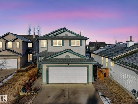 233 Westwood LN Fort Saskatchewan AB T8L4N6