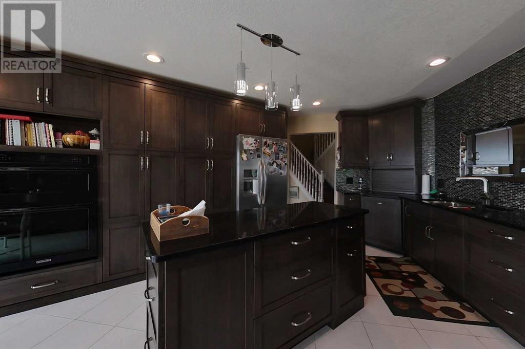 30 Executive Estates