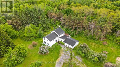 1344 RODNEY LANE North Dundas ON K0C2K0