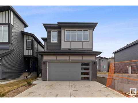 2431 207 ST NW Edmonton AB T6M1P1