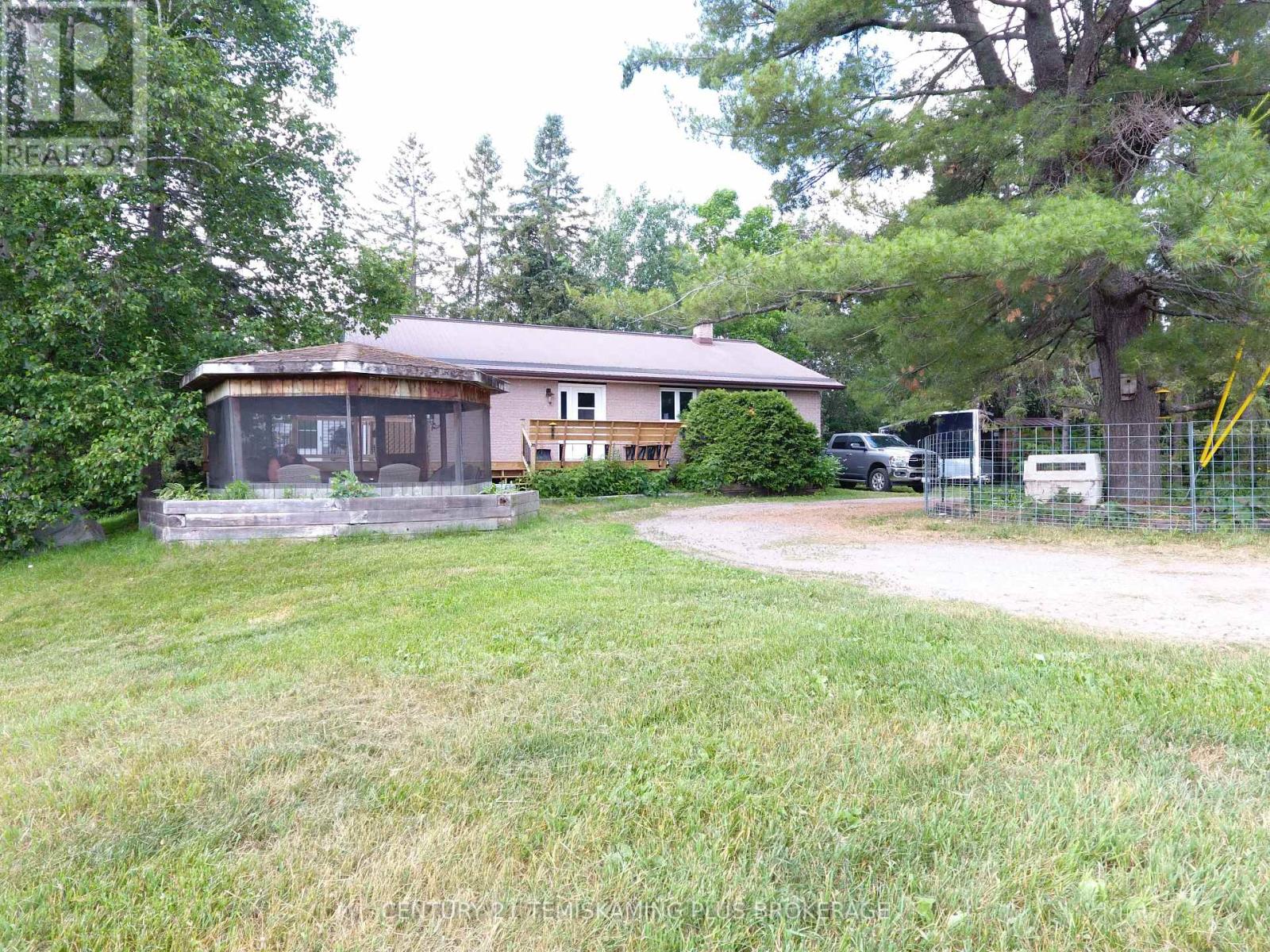 452 HIGHWAY 65
