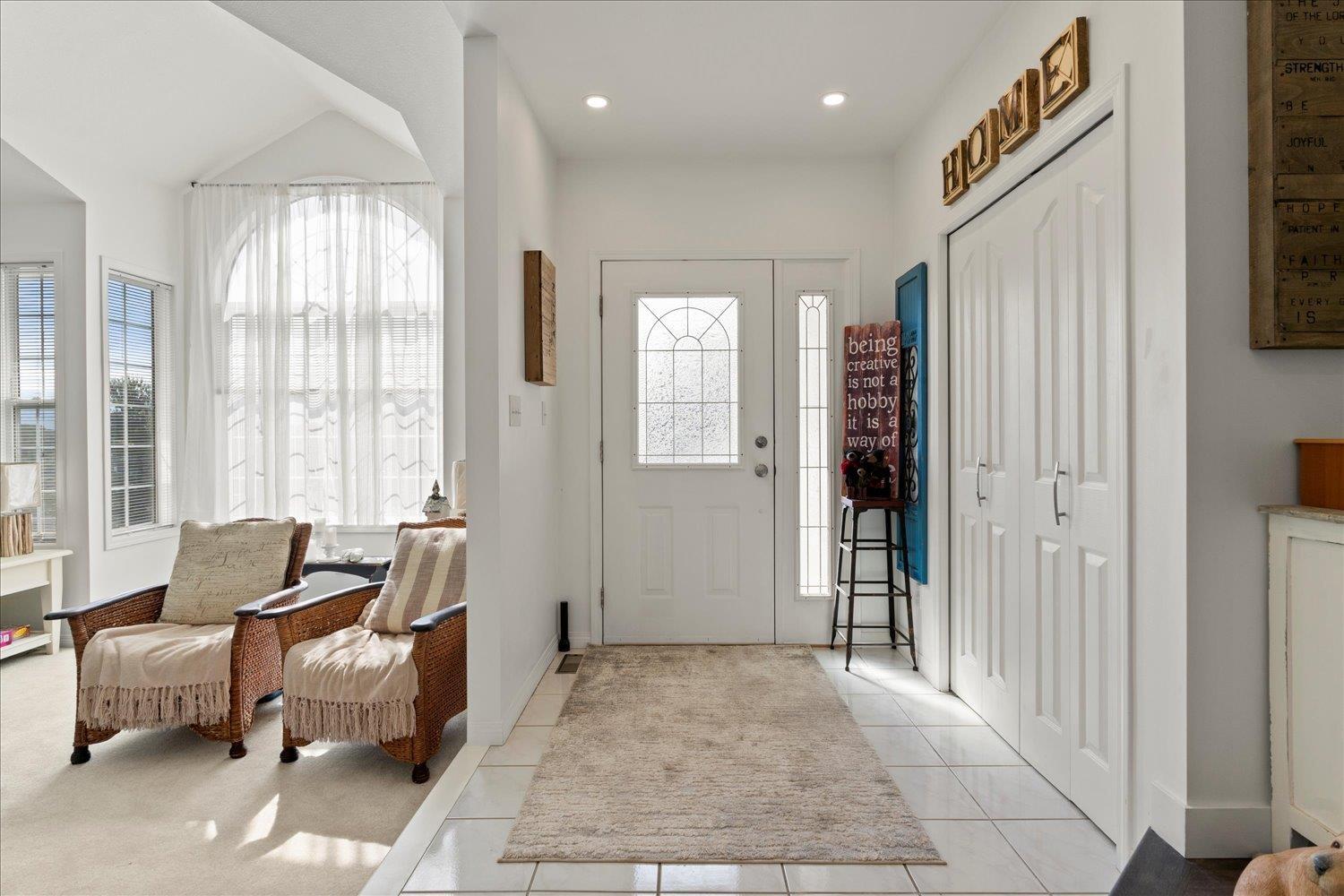 8657 SUNBURST PLACE|Chilliwack Mountain